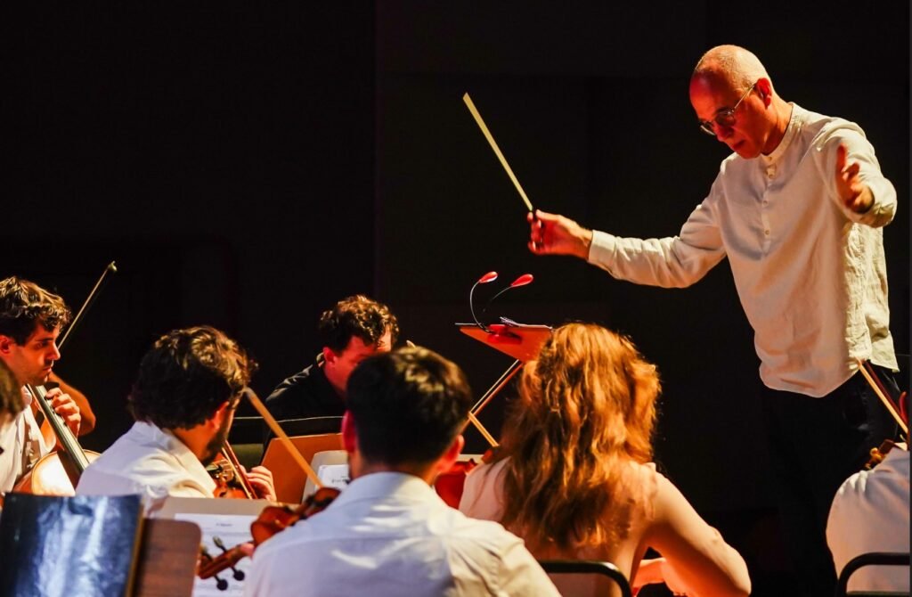Maestro Alex Klein launches online crowdfunding to bring students from African countries to FEMUSC