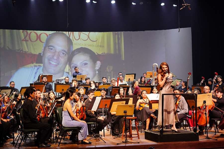 How about an international music festival on your vacation? Jaraguá do Sul has